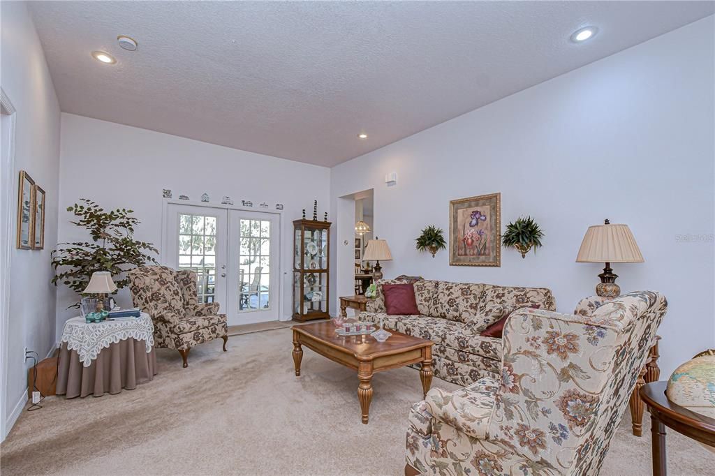 Active With Contract: $675,000 (4 beds, 3 baths, 2929 Square Feet)