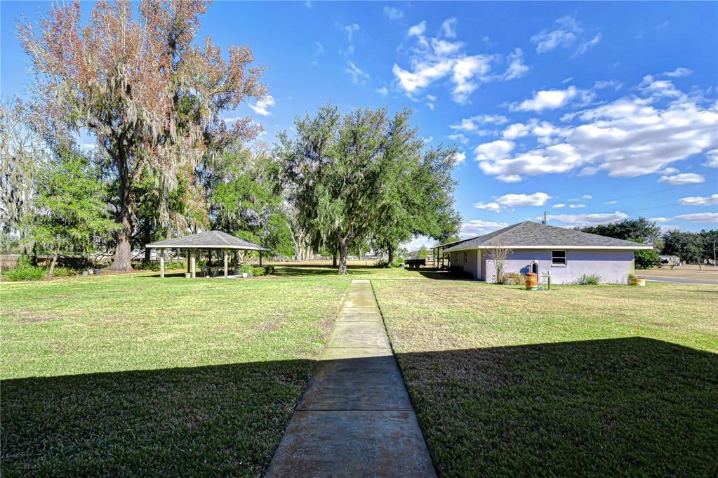 Active With Contract: $675,000 (4 beds, 3 baths, 2929 Square Feet)