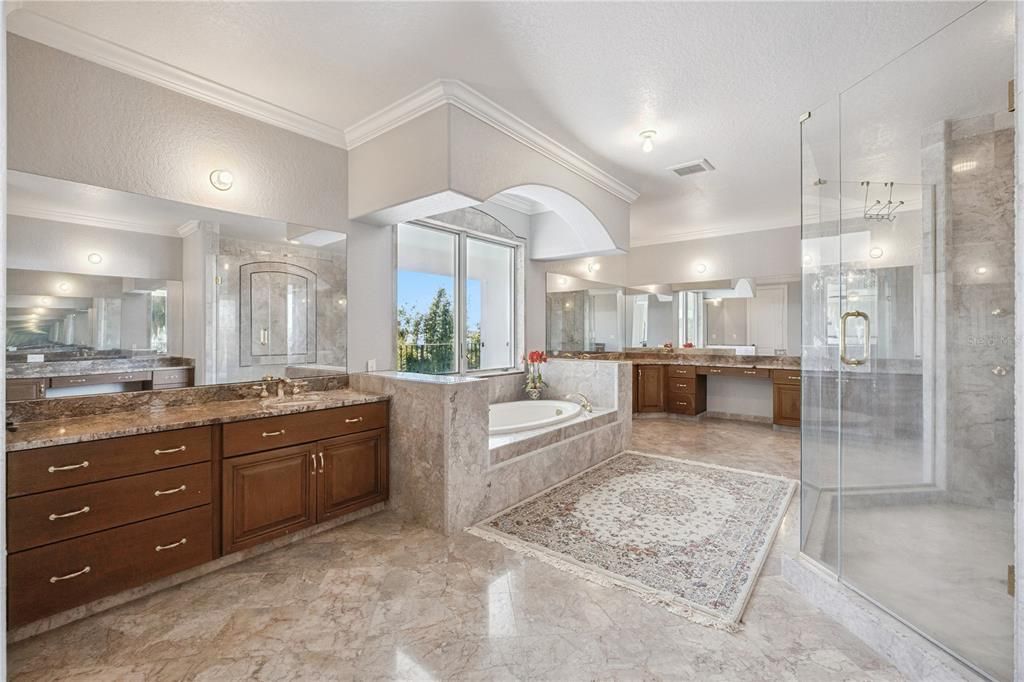 En Venta: $2,450,000 (5 camas, 7 baños, 5165 Pies cuadrados)