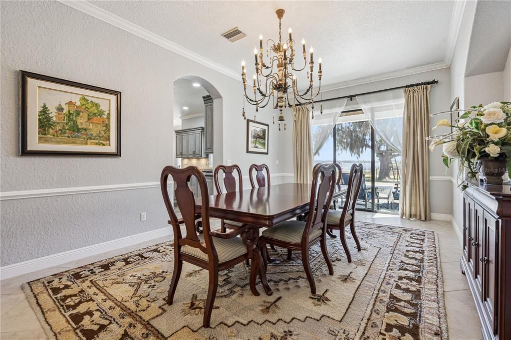 En Venta: $2,450,000 (5 camas, 7 baños, 5165 Pies cuadrados)