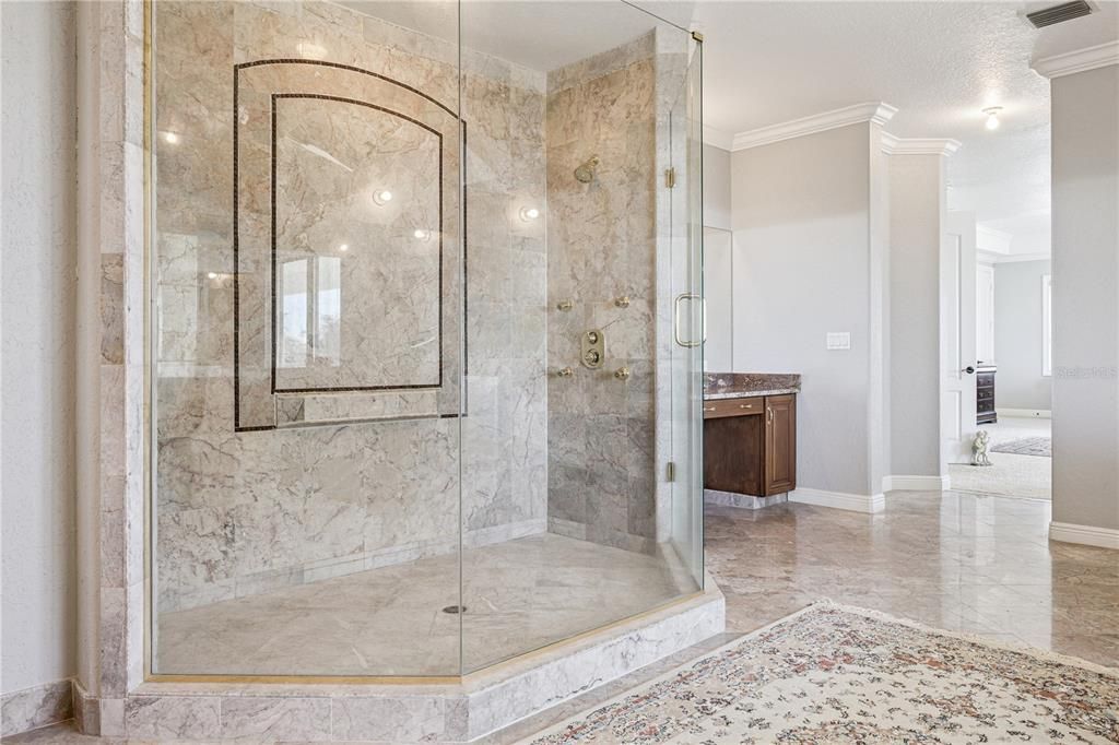 En Venta: $2,450,000 (5 camas, 7 baños, 5165 Pies cuadrados)