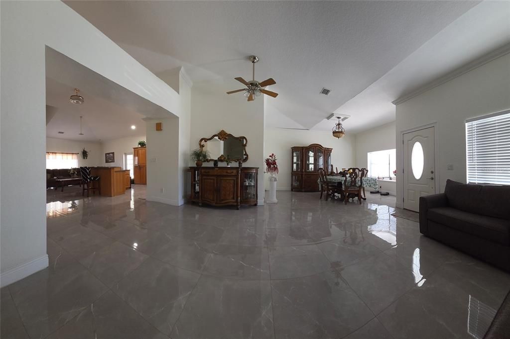 For Sale: $490,000 (3 beds, 2 baths, 2318 Square Feet)
