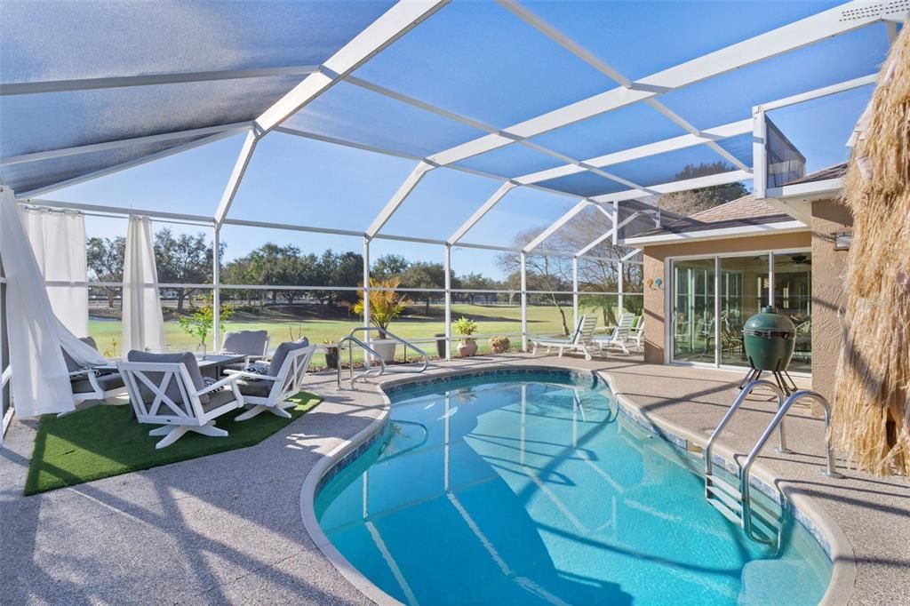 Activo con contrato: $850,000 (4 camas, 2 baños, 2518 Pies cuadrados)