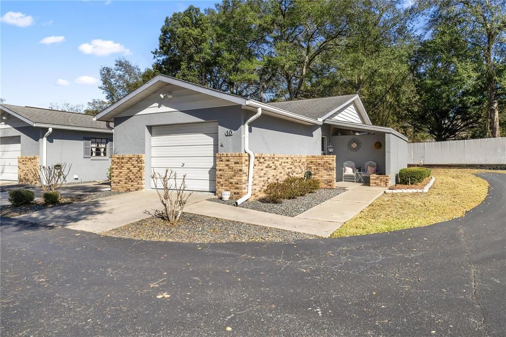 Под контрактом: $153,999 (2 спален, 2 ванн, 1066 Квадратных фут)