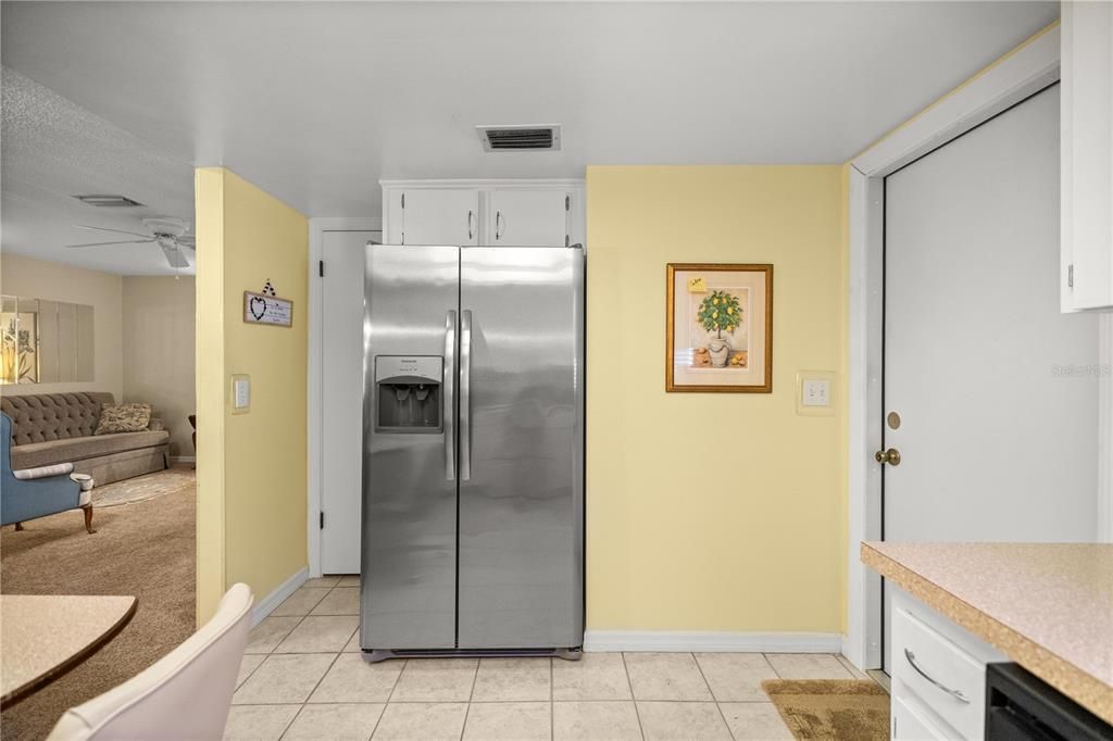 Под контрактом: $153,999 (2 спален, 2 ванн, 1066 Квадратных фут)