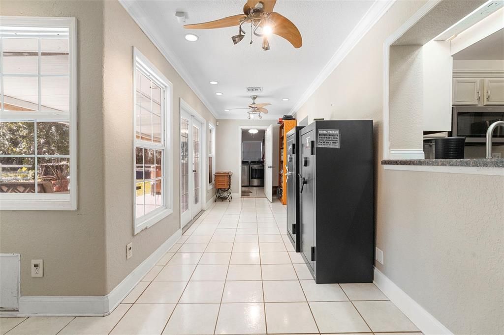 For Sale: $800,000 (5 beds, 3 baths, 2343 Square Feet)