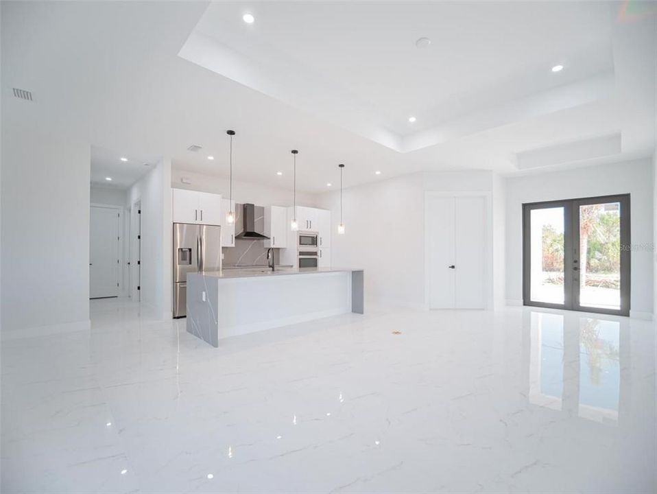 En Venta: $795,000 (3 camas, 2 baños, 1798 Pies cuadrados)