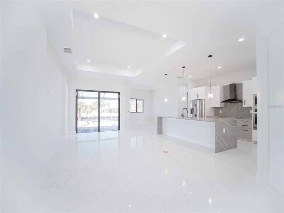 En Venta: $795,000 (3 camas, 2 baños, 1798 Pies cuadrados)