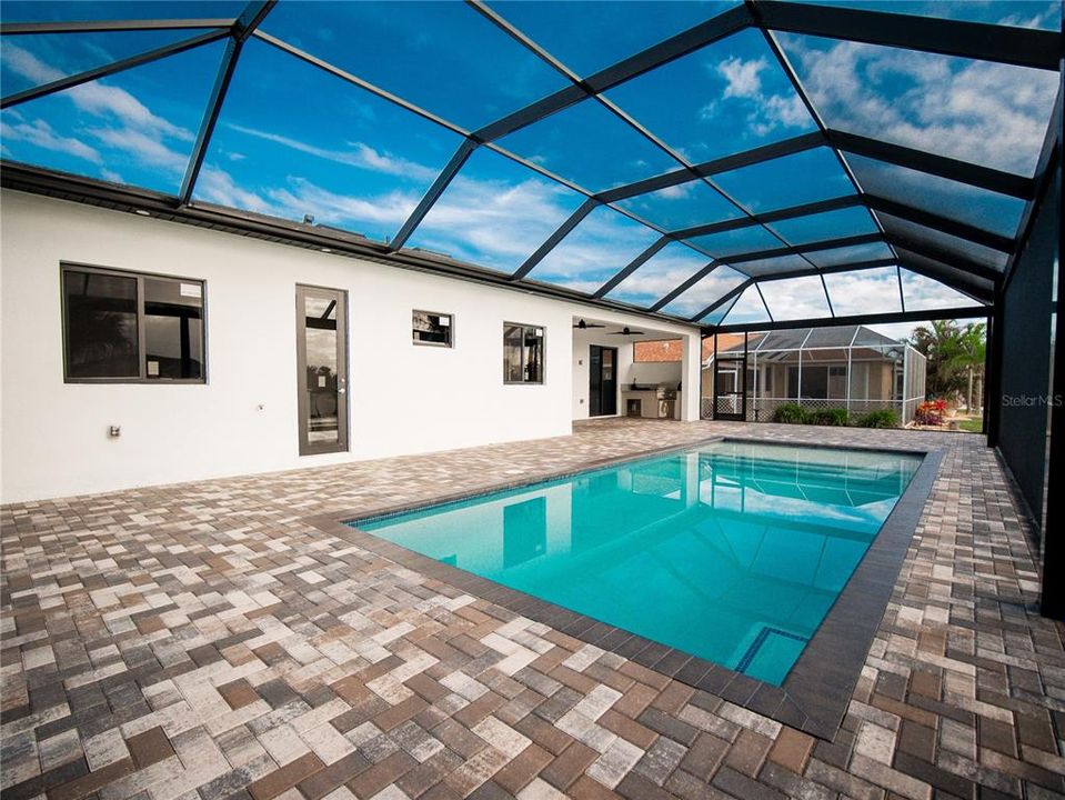 En Venta: $795,000 (3 camas, 2 baños, 1798 Pies cuadrados)