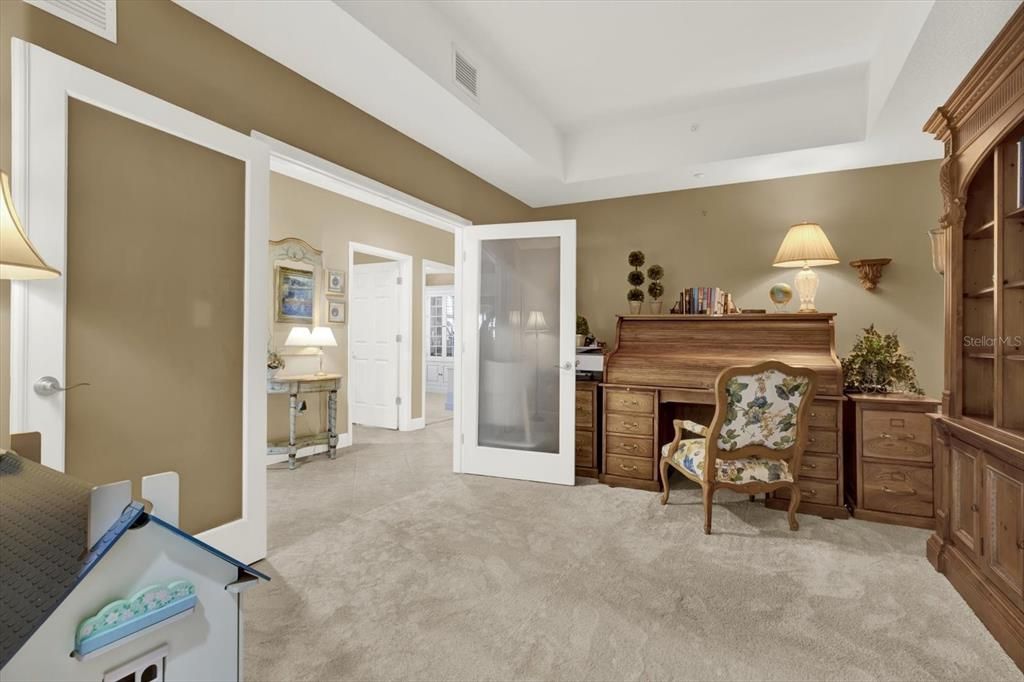 For Sale: $1,399,000 (3 beds, 3 baths, 3020 Square Feet)