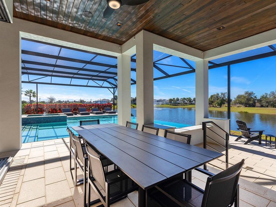 For Sale: $3,999,000 (4 beds, 5 baths, 6488 Square Feet)