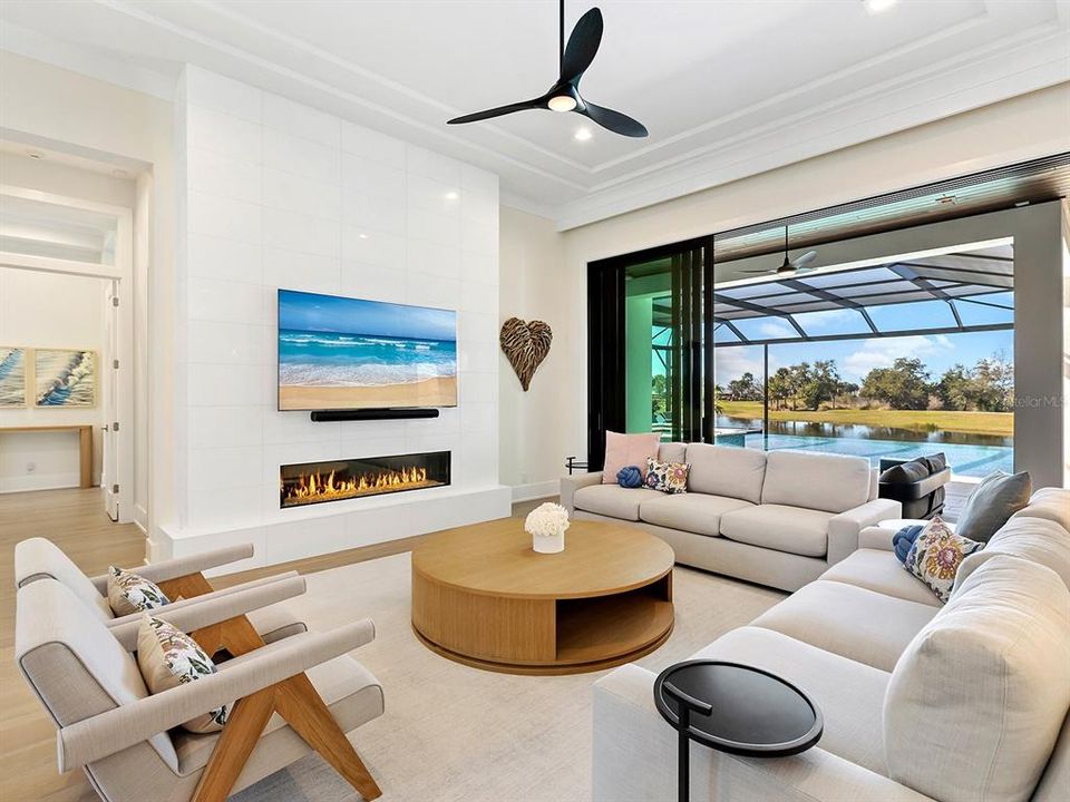 For Sale: $3,999,000 (4 beds, 5 baths, 6488 Square Feet)