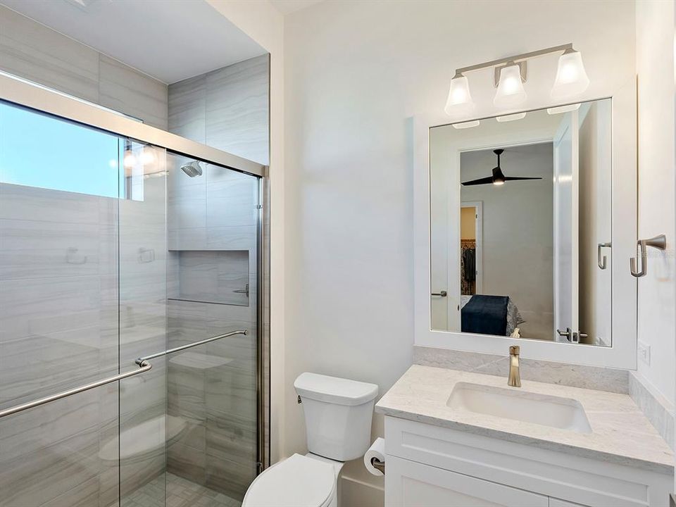 For Sale: $3,999,000 (4 beds, 5 baths, 6488 Square Feet)