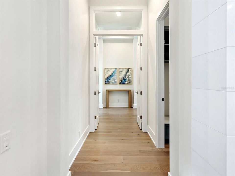 For Sale: $3,999,000 (4 beds, 5 baths, 6488 Square Feet)
