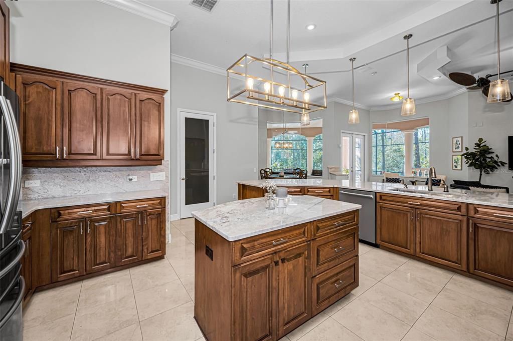 For Sale: $1,395,500 (5 beds, 4 baths, 4320 Square Feet)