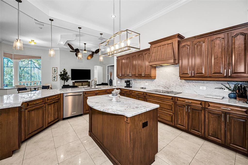 For Sale: $1,395,500 (5 beds, 4 baths, 4320 Square Feet)