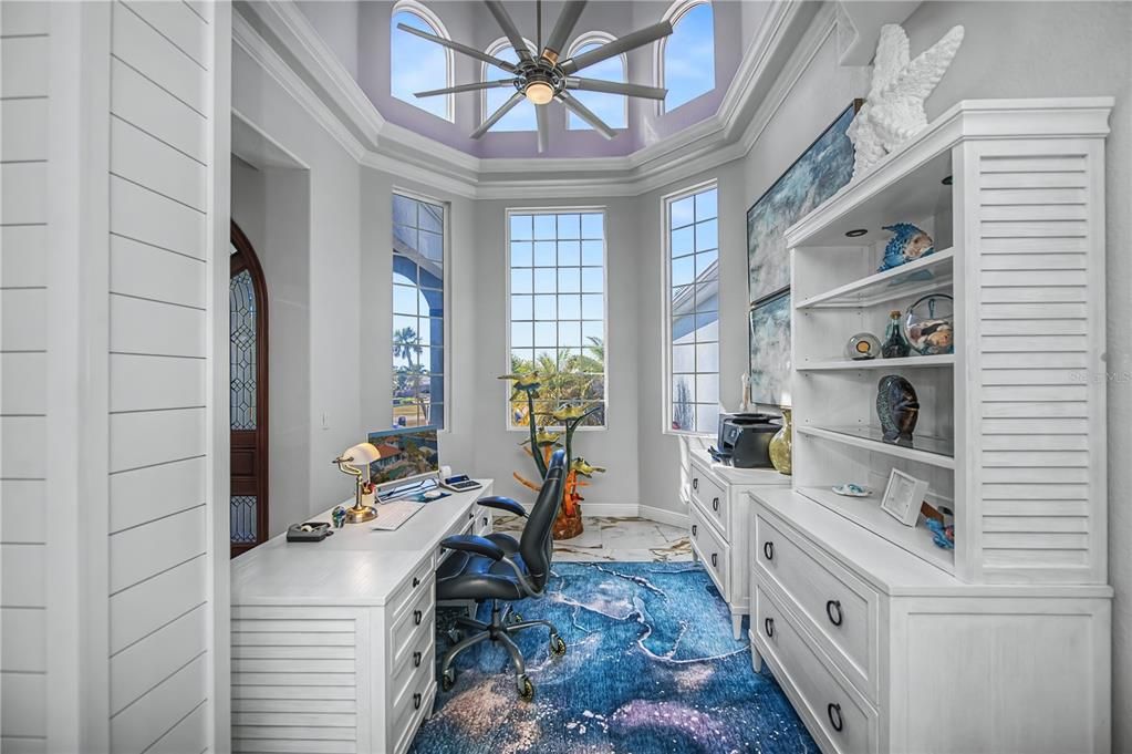 For Sale: $1,350,000 (4 beds, 4 baths, 3490 Square Feet)