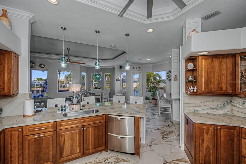 For Sale: $1,350,000 (4 beds, 4 baths, 3490 Square Feet)