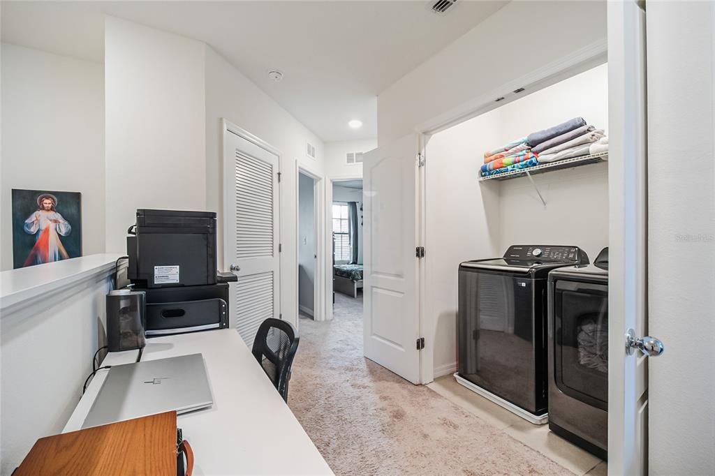 Active With Contract: $264,900 (3 beds, 3 baths, 1507 Square Feet)