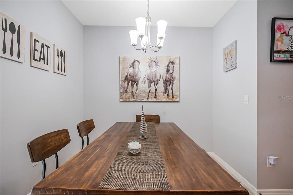 Active With Contract: $264,900 (3 beds, 3 baths, 1507 Square Feet)