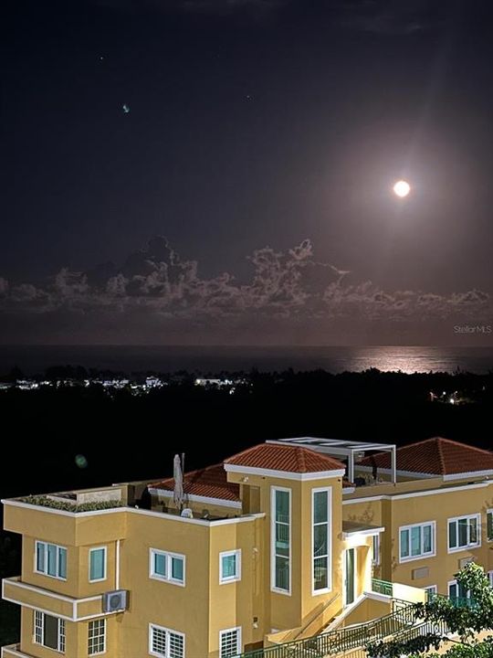 En Venta: $345,000 (3 camas, 2 baños, 1861 Pies cuadrados)