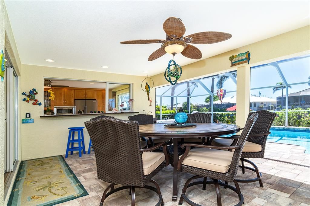 Active With Contract: $699,000 (3 beds, 3 baths, 1974 Square Feet)