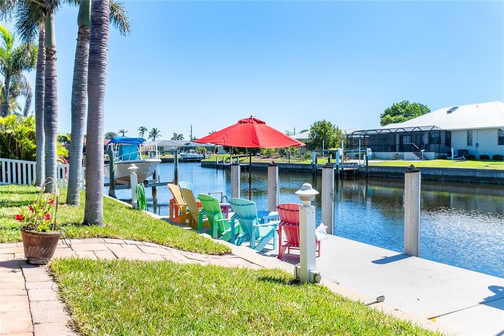 Active With Contract: $699,000 (3 beds, 3 baths, 1974 Square Feet)