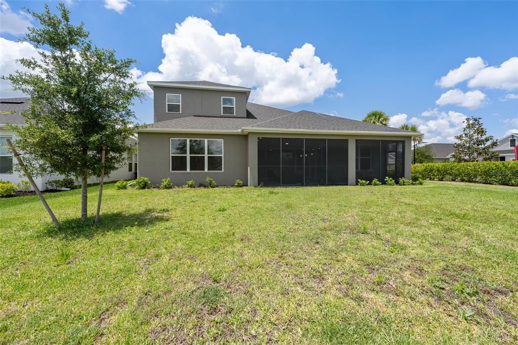 Activo con contrato: $669,900 (5 camas, 4 baños, 3461 Pies cuadrados)
