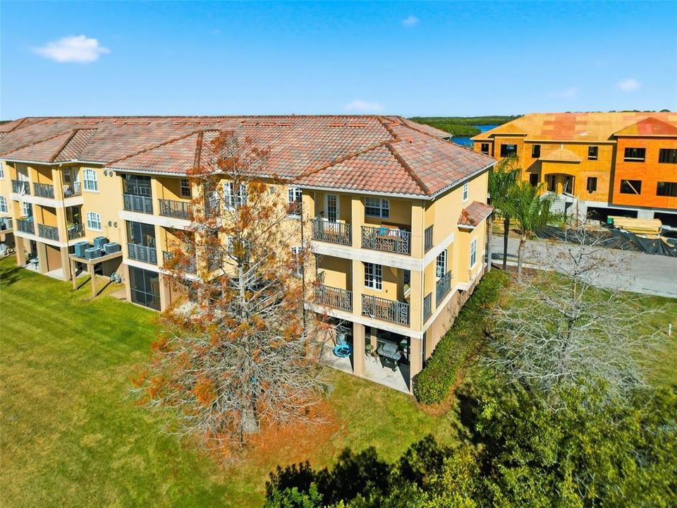 En Venta: $385,000 (3 camas, 3 baños, 2510 Pies cuadrados)