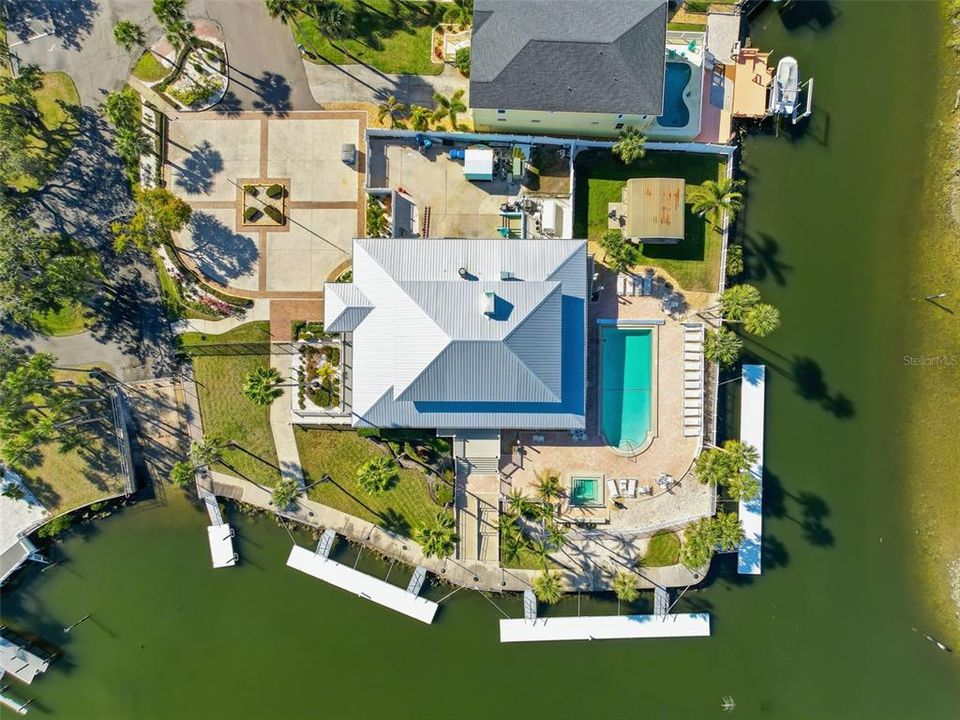 En Venta: $385,000 (3 camas, 3 baños, 2510 Pies cuadrados)