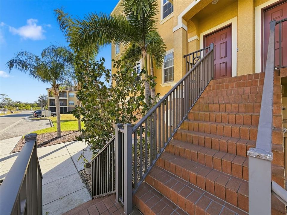 En Venta: $385,000 (3 camas, 3 baños, 2510 Pies cuadrados)