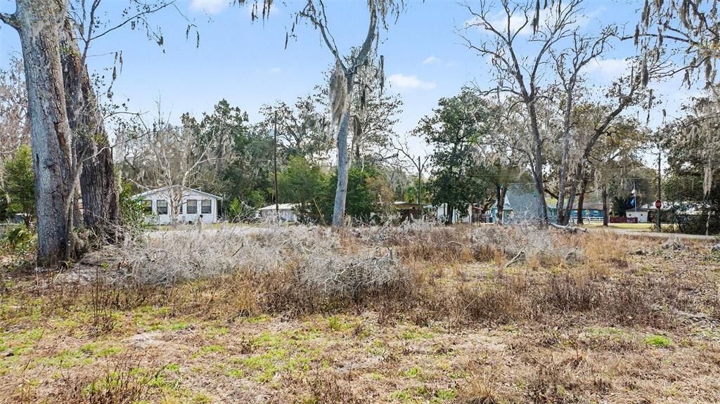 待售: $34,999 (0.25 acres)