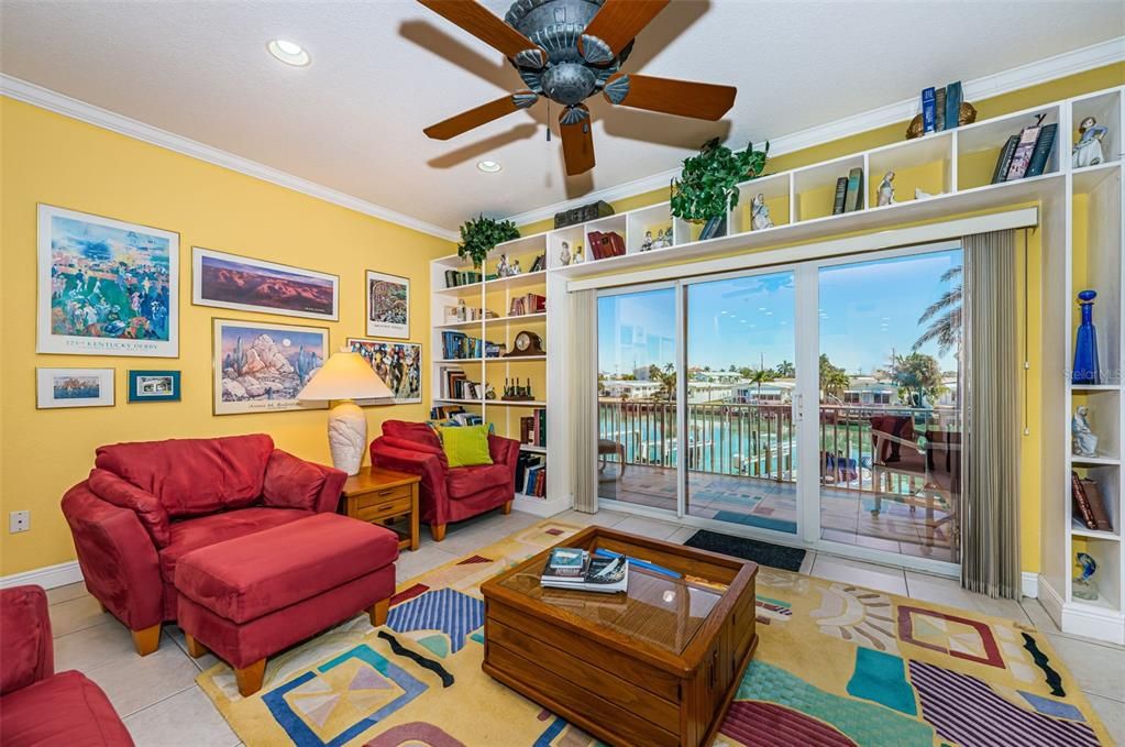 For Sale: $899,000 (3 beds, 3 baths, 1958 Square Feet)