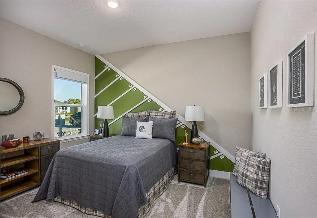 Active With Contract: $374,990 (4 beds, 3 baths, 2151 Square Feet)