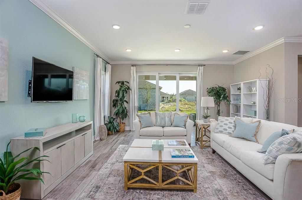 Active With Contract: $374,990 (4 beds, 3 baths, 2151 Square Feet)
