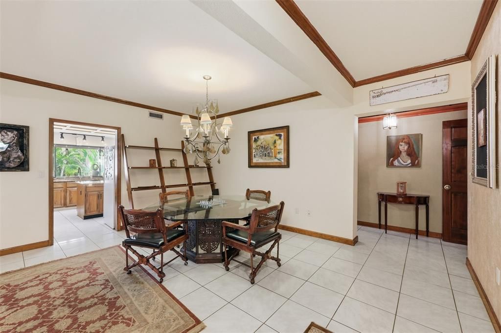 For Sale: $878,500 (6 beds, 3 baths, 5514 Square Feet)