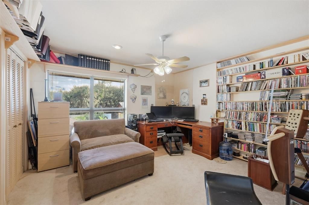 For Sale: $878,500 (6 beds, 3 baths, 5514 Square Feet)