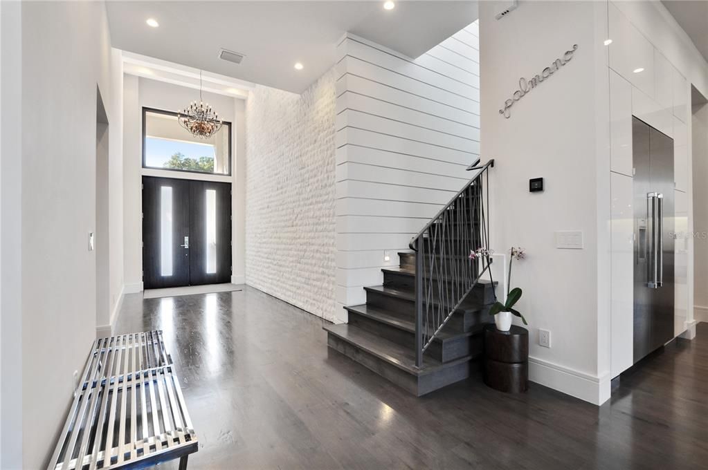For Sale: $1,800,000 (4 beds, 4 baths, 3567 Square Feet)