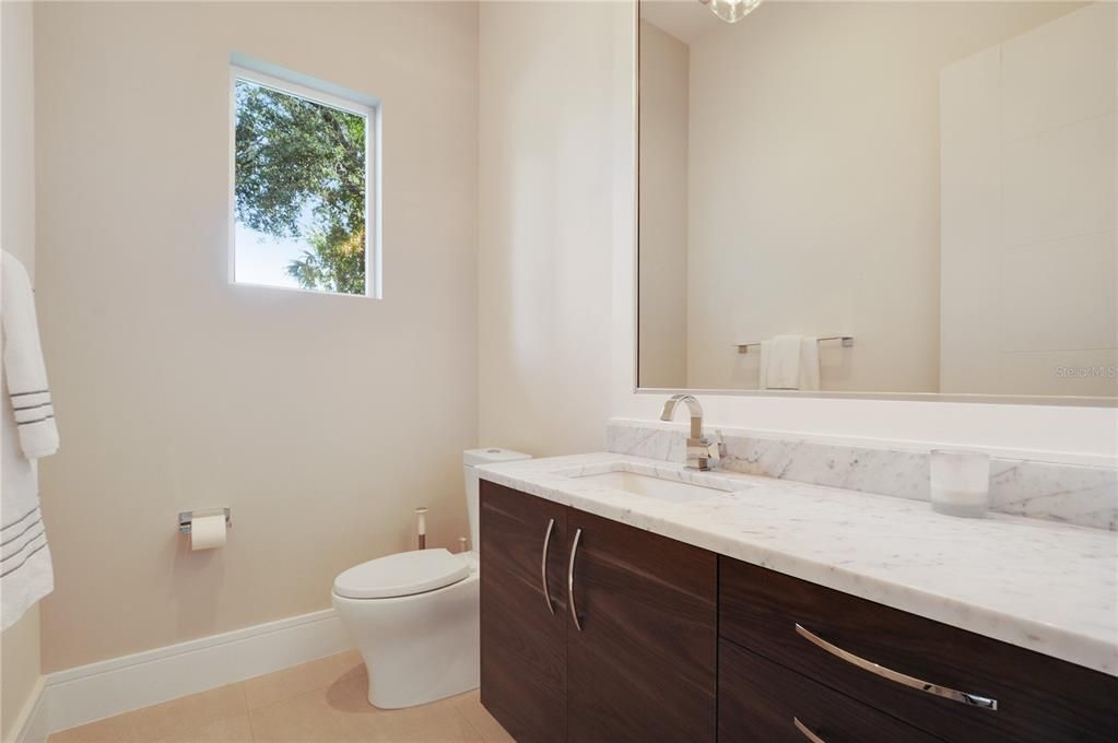 For Sale: $1,800,000 (4 beds, 4 baths, 3567 Square Feet)