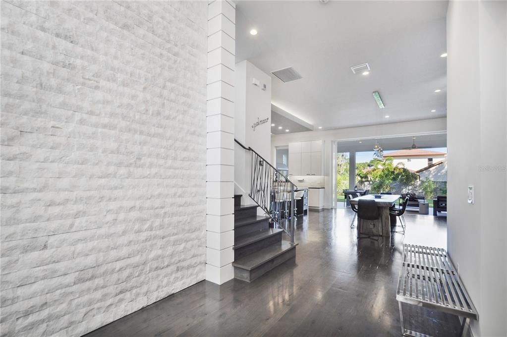 For Sale: $1,800,000 (4 beds, 4 baths, 3567 Square Feet)