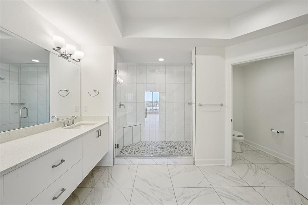 На продажу: $975,000 (3 спален, 2 ванн, 1850 Квадратных фут)