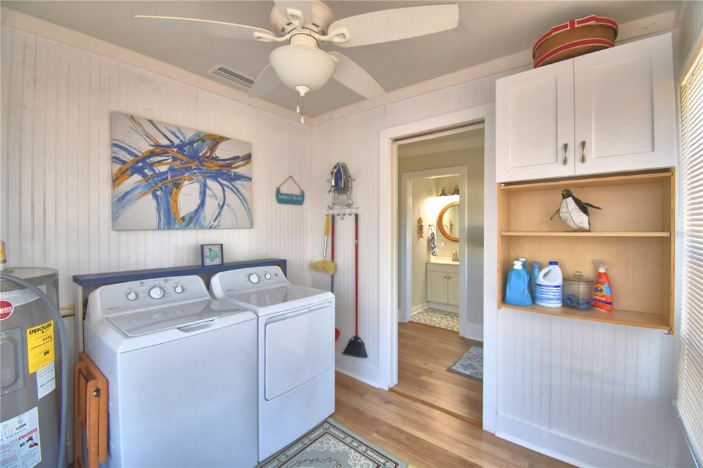 For Sale: $595,000 (3 beds, 2 baths, 1740 Square Feet)