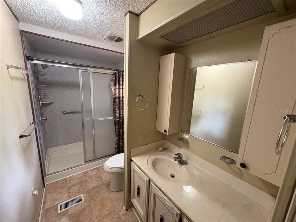 На продажу: $299,900 (3 спален, 2 ванн, 1248 Квадратных фут)