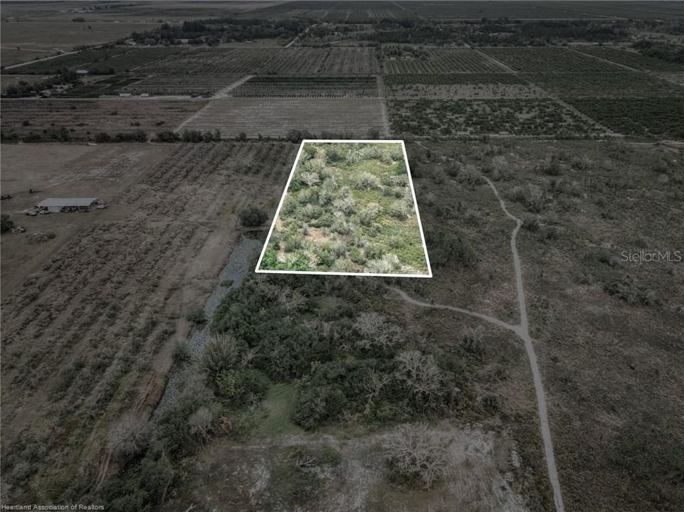 En Venta: $100,000 (5.12 acres)