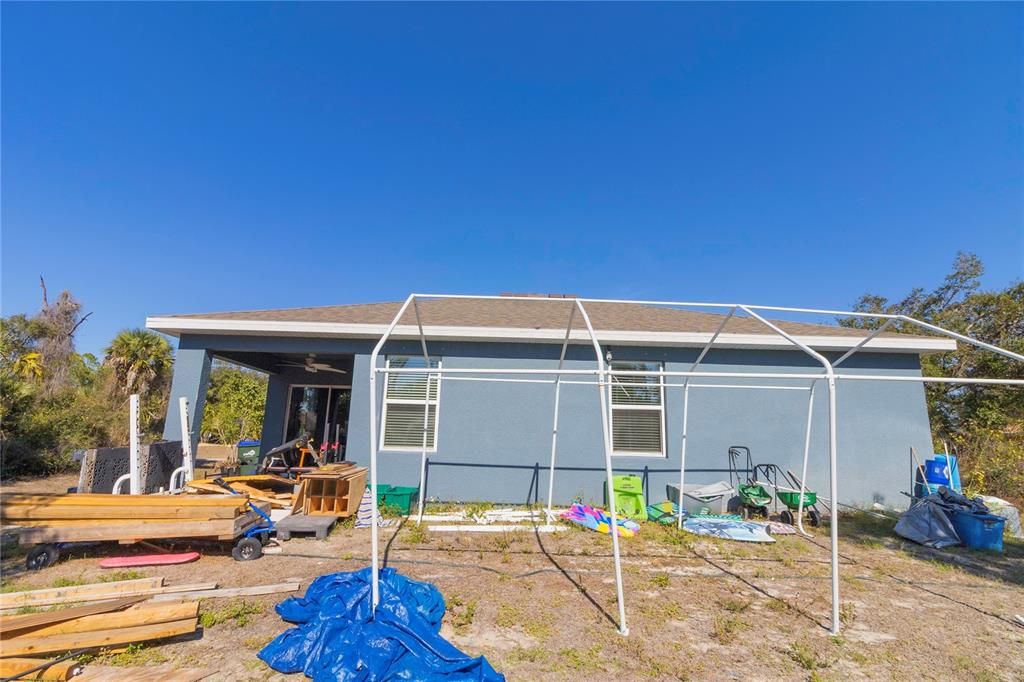 Active With Contract: $245,000 (3 beds, 2 baths, 1729 Square Feet)