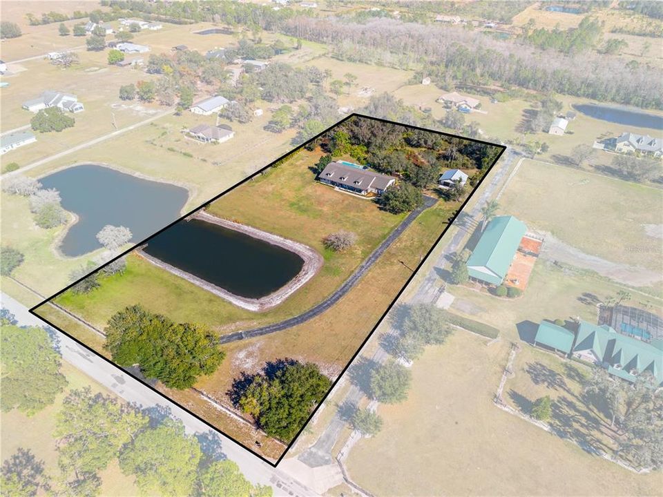 En Venta: $1,100,000 (4 camas, 3 baños, 3189 Pies cuadrados)