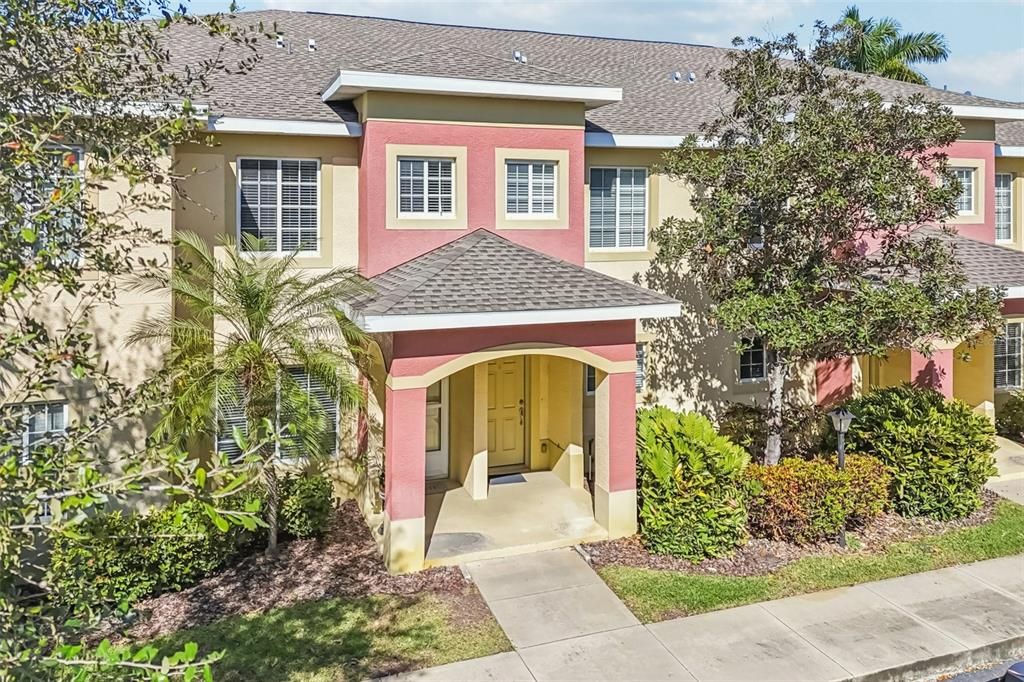 For Sale: $230,000 (2 beds, 2 baths, 1429 Square Feet)