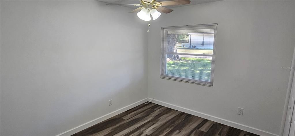 For Rent: $1,395 (2 beds, 1 baths, 1500 Square Feet)