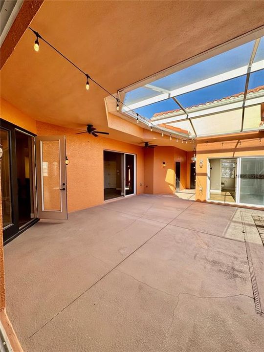 For Sale: $475,000 (4 beds, 3 baths, 1694 Square Feet)