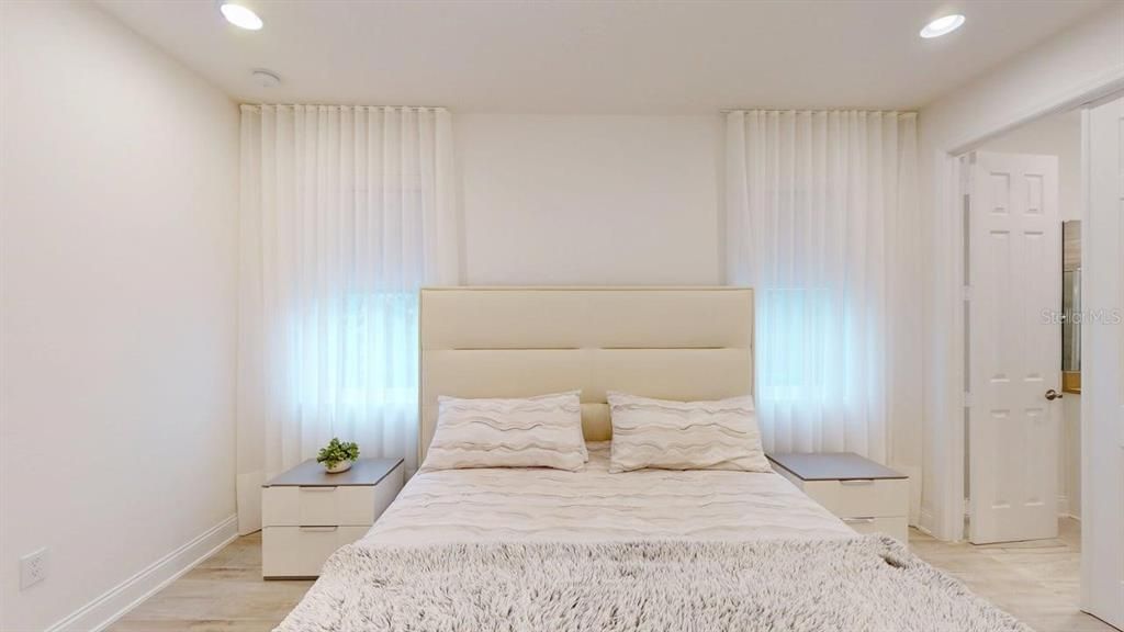 En Venta: $1,290,000 (5 camas, 5 baños, 3458 Pies cuadrados)